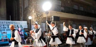 Με μεγάλη επιτυχία πραγματοποιήθηκε το 42ο Διαγωνιστικό Φεστιβάλ Παραδοσιακού Δημοτικού Τραγουδιού στον Ελικώνα
